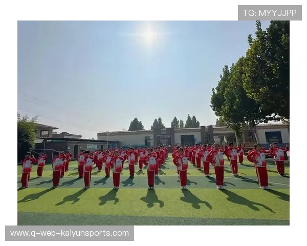 体操俱乐部与学校共建课后体操课程体系，体操训练班